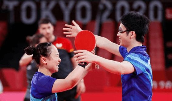 半场好戏 半场好戏