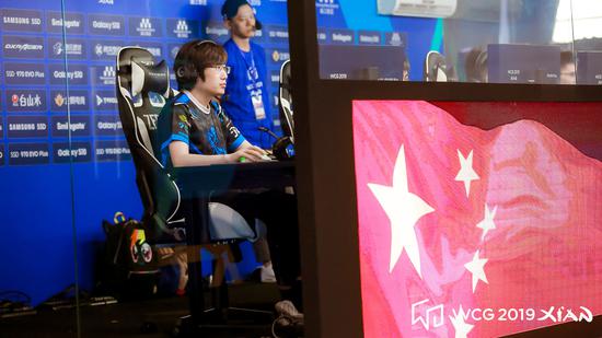 与中外野击 与中外野击